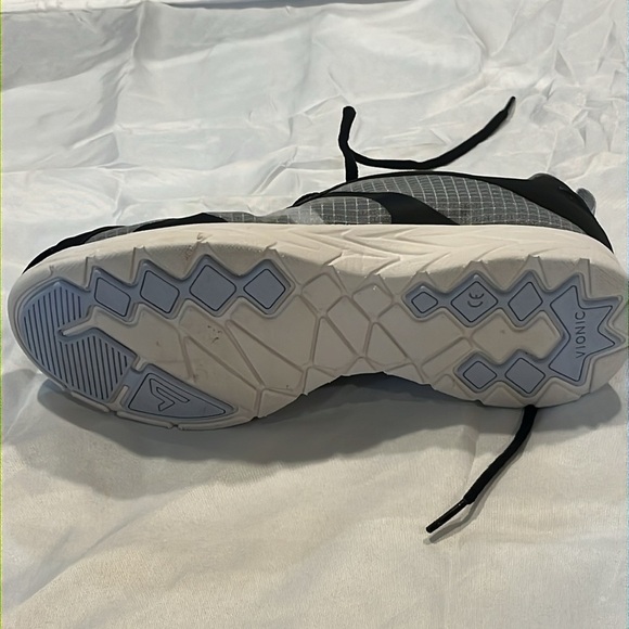 Vionic Brisk Radiant Women's Athletic Comfort Shoe blue black walking sneaker 8 - Picture 15 of 16